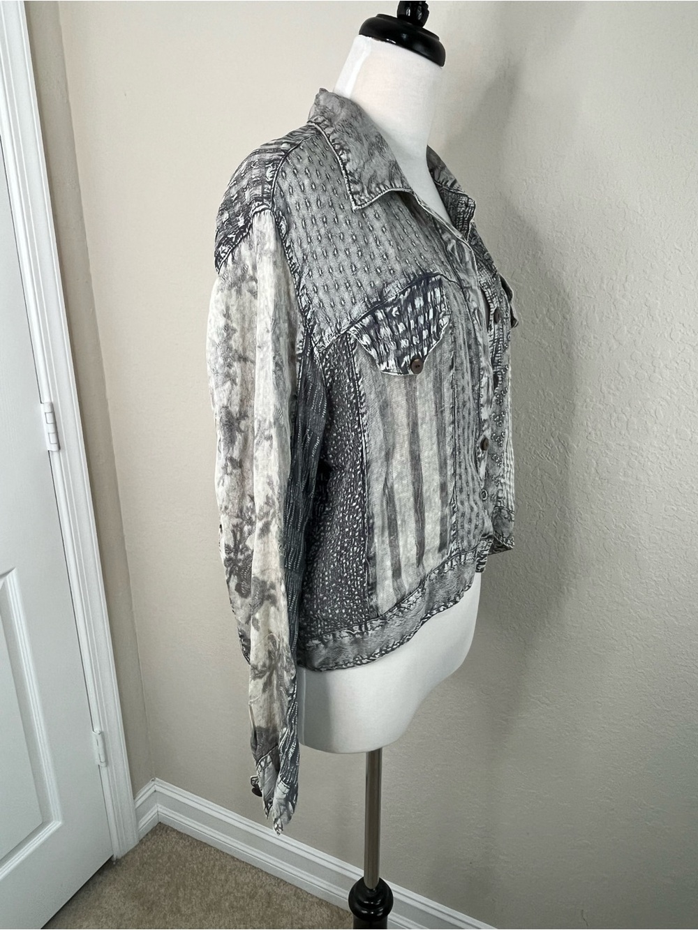 Sacred Threads Patchwork Gray Button-Front Jean Jacket - Picture 4 of 7